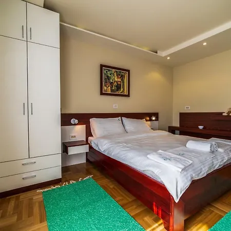 Valentina Aparthotel 3*